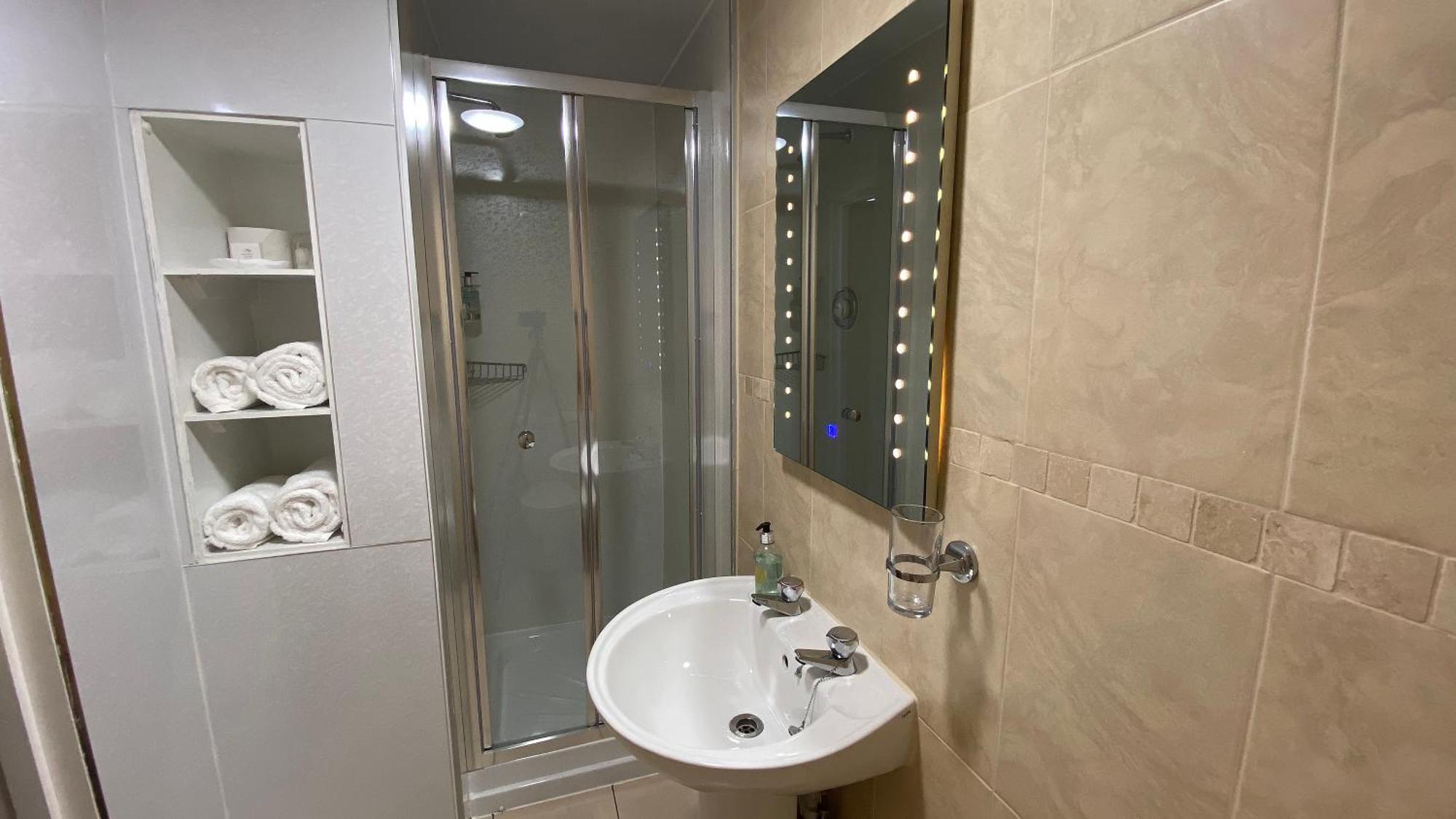 Butterchurn Guest House Otterburn Quarto foto